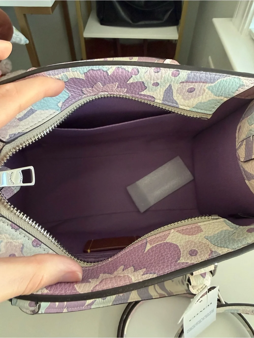 Coach Maggie Tote - Picture 11 of 13